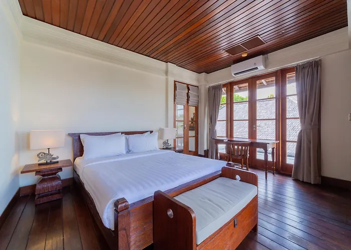 Karma Hotel *